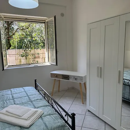 In Famiglia For Pompei, Amalfi, Sorrento, Napoli E Salerno Bed & Breakfast